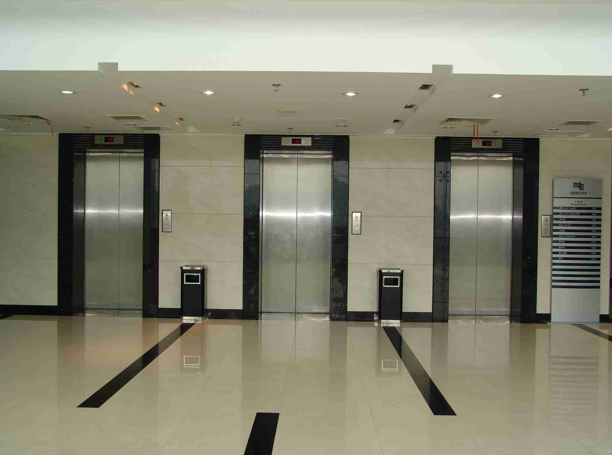 小區內裝共享電梯？不合算！