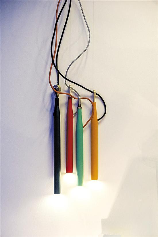 變廢為寶——退役飛機零件變成高顏值家具