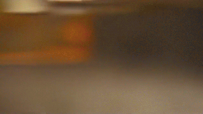 誰說玻璃磚過時了?人家不僅藝術感超強還能隔音